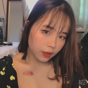 Meet your Posher, Uyen